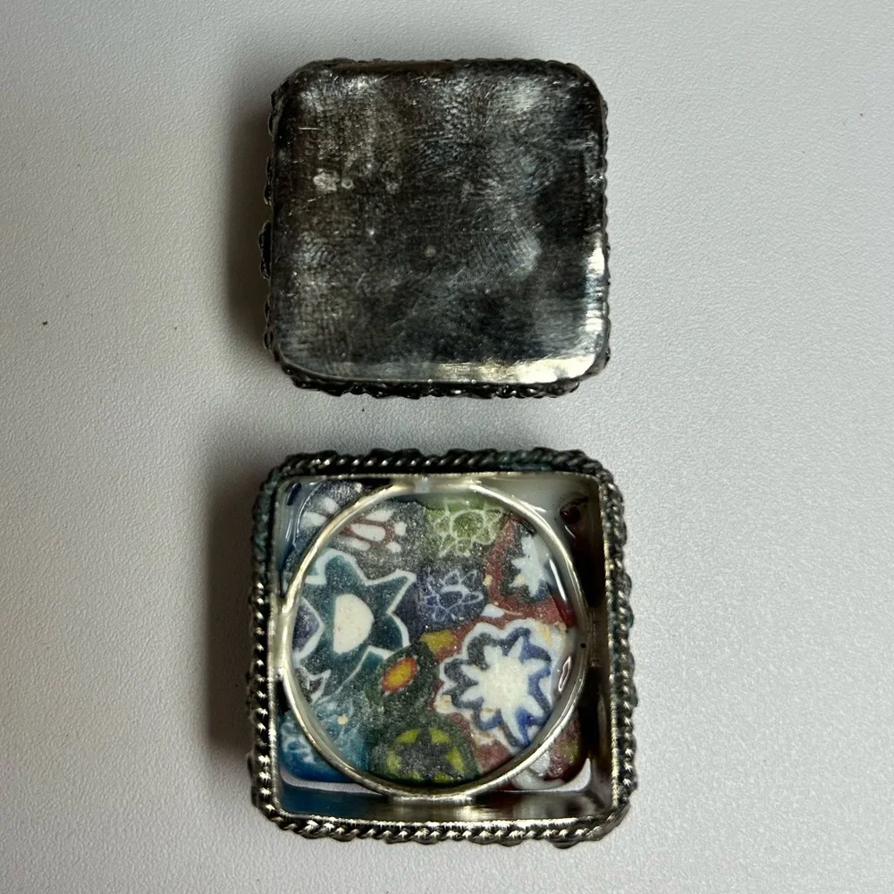 Vintage Murano Style Millefiori Inlaid Silver Box Trinket Pills Ring Art Glass